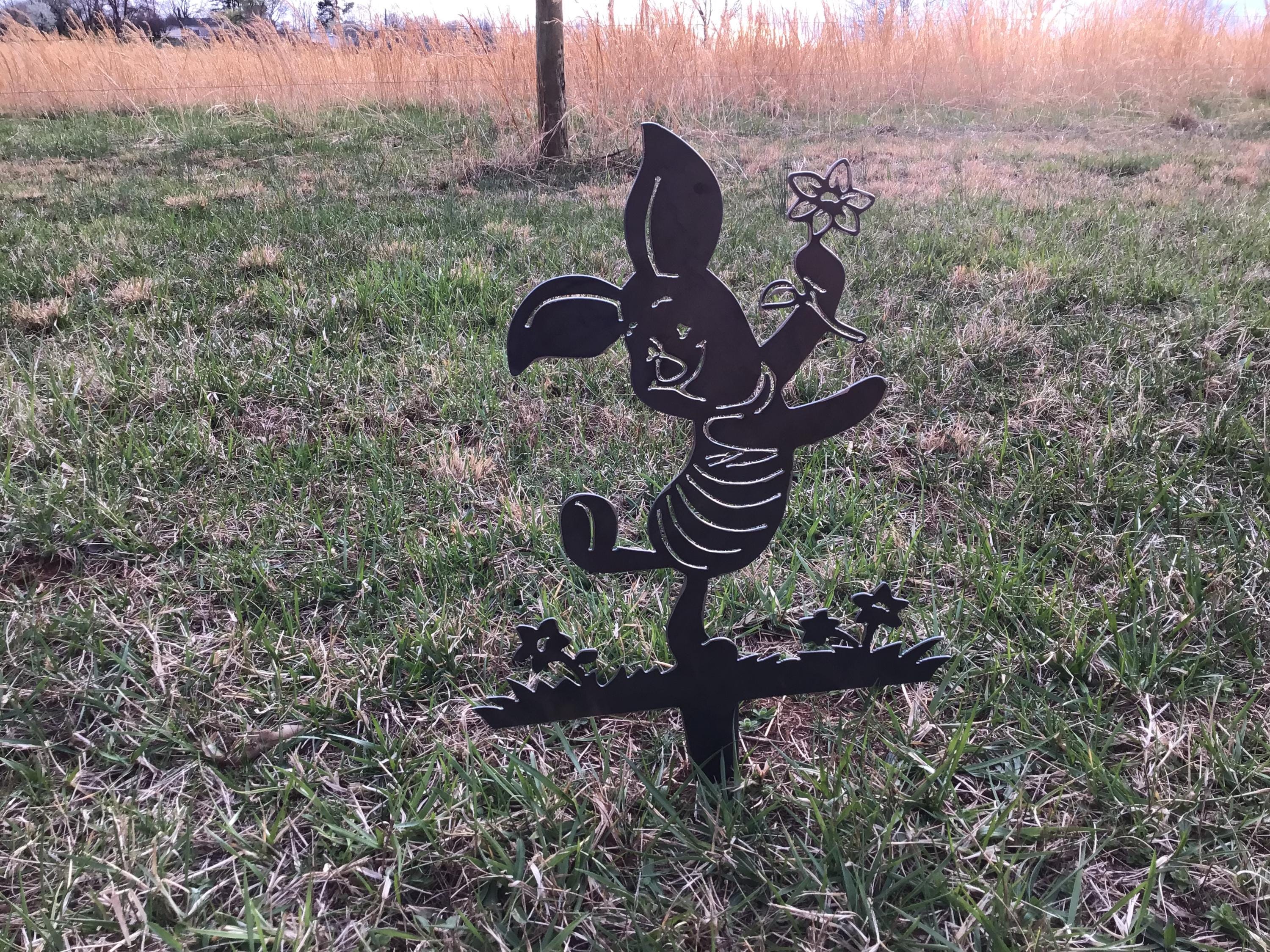 Piglet Garden Stake Winnie the Pooh Yard Art Pig Garden Accents Home Decor Garden Tools Housewarming Gift Piglet Metal Art
