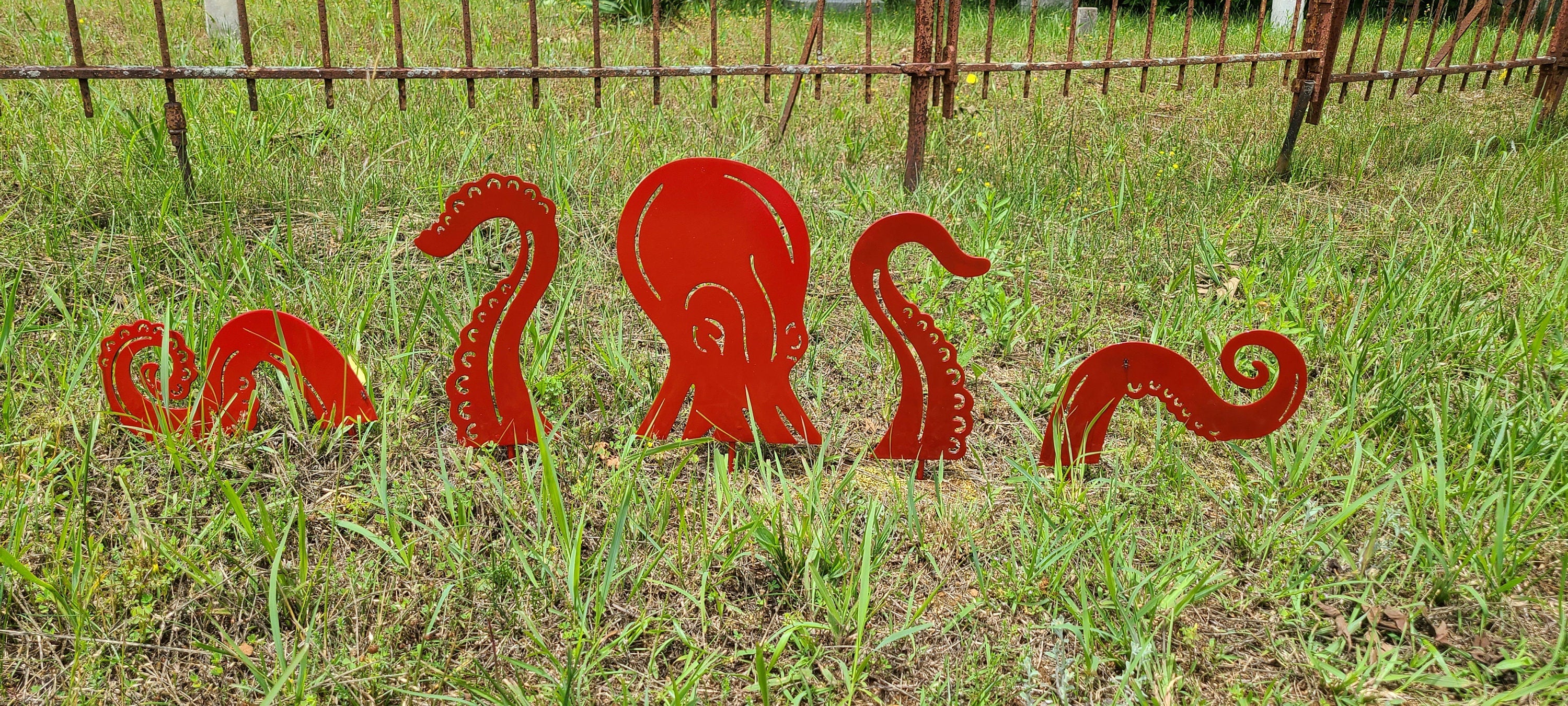 Octopus Metal Garden Stakes 5 Piece Red Powder Coat Metal Yard Art Home Decor Octopus Garden Octopus Metal Yard Art