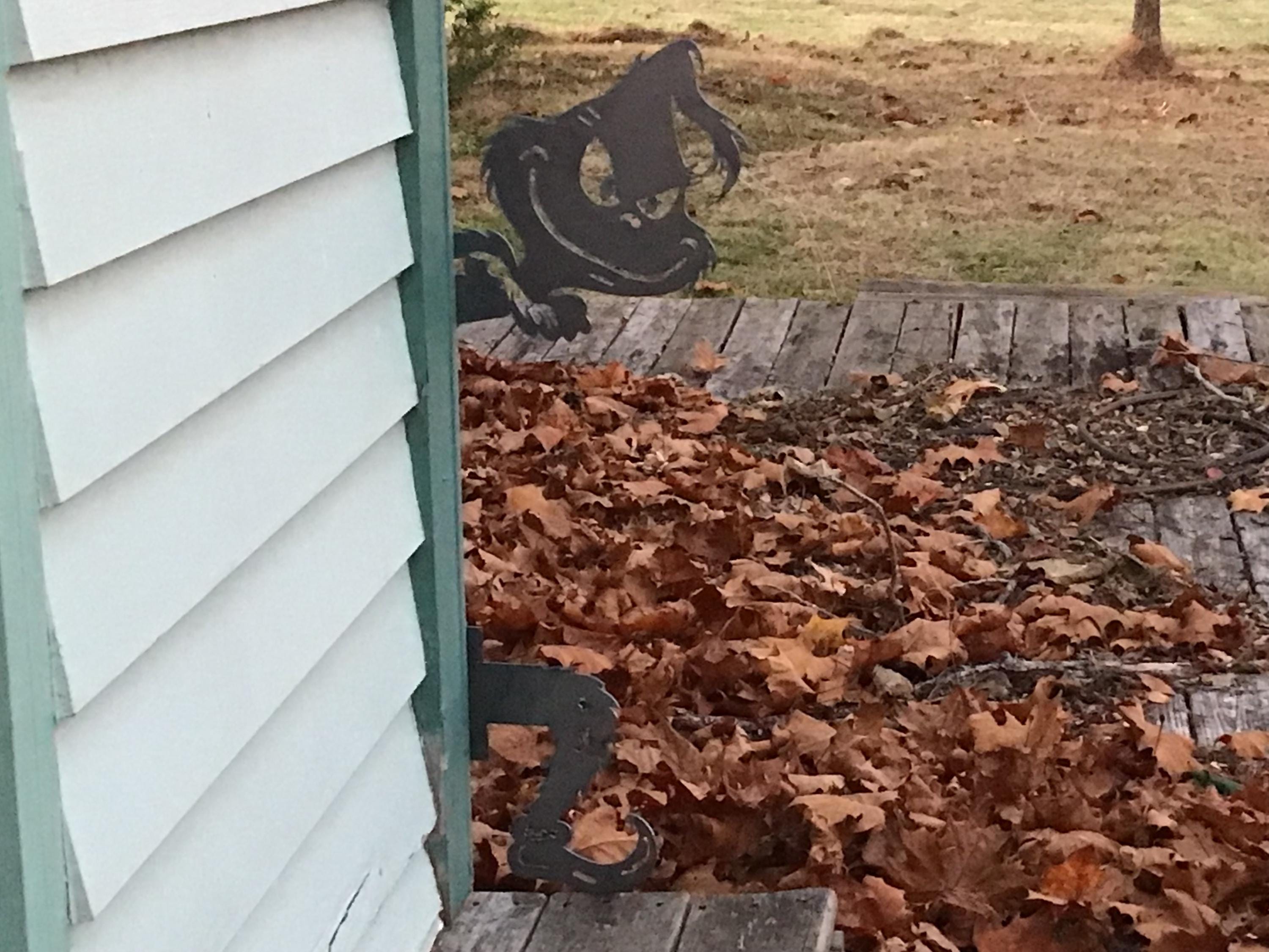 Grinch Metal Art Grinch Sign 2 Piece Grinch Sign Christmas Sign Home Decor Grinch Metal Art Yard Art Christmas Metal Sign Wall Art Peekaboo