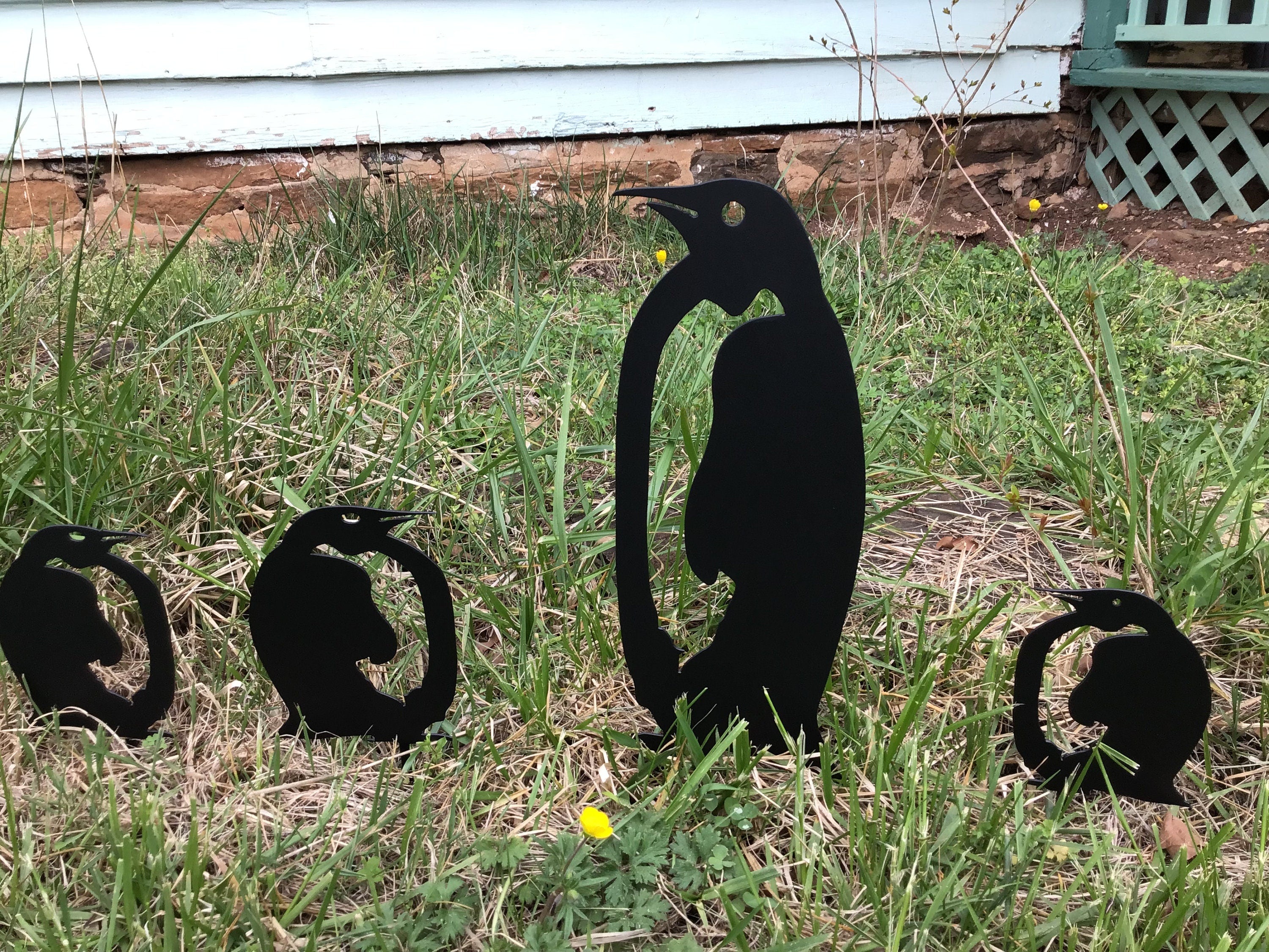 Penguin Garden Stakes Penguin Family Flower Bed Border Lawn Stakes