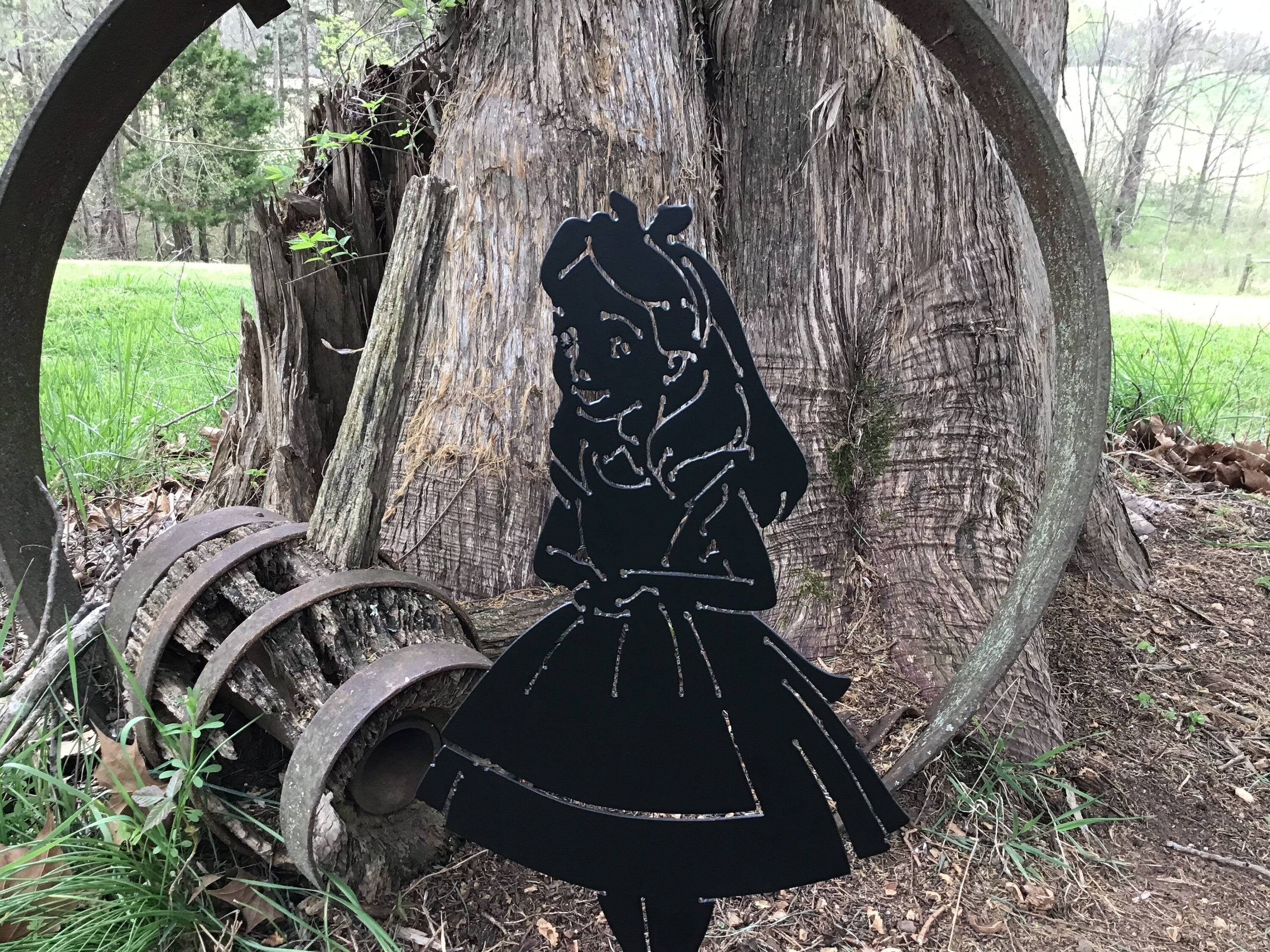 Alice in Wonderland Garden Stake Yard Art Metal Art Garden Decor Home Accents