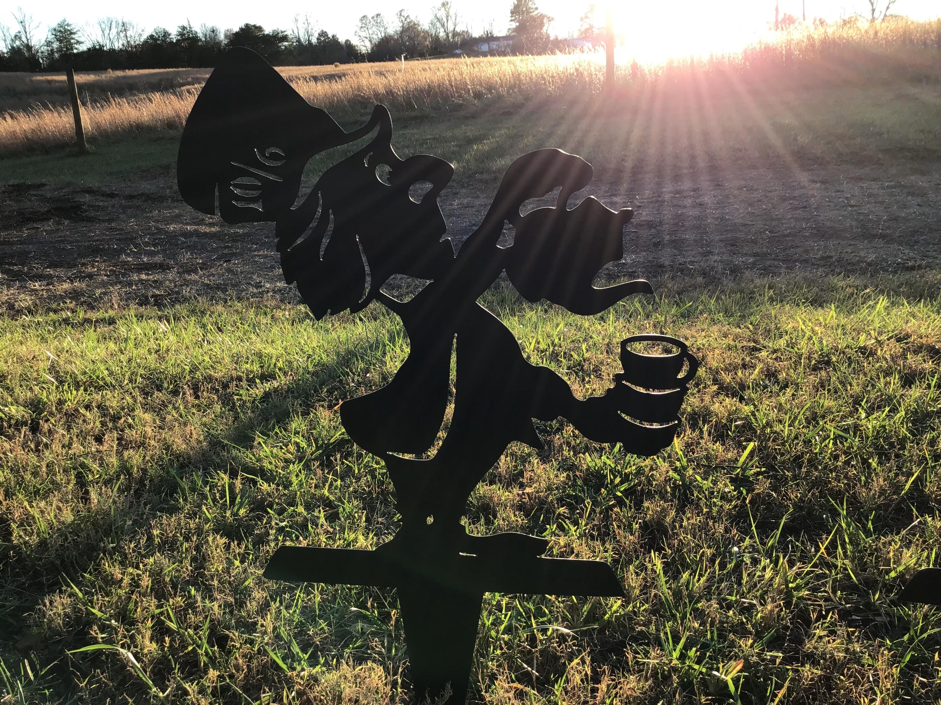 Mad Hatter & Alice in Wonderland Garden Stake Set Yard Art Metal Yard Art Garden Art Home Decor Metal Art Garden Stakes Metal Design