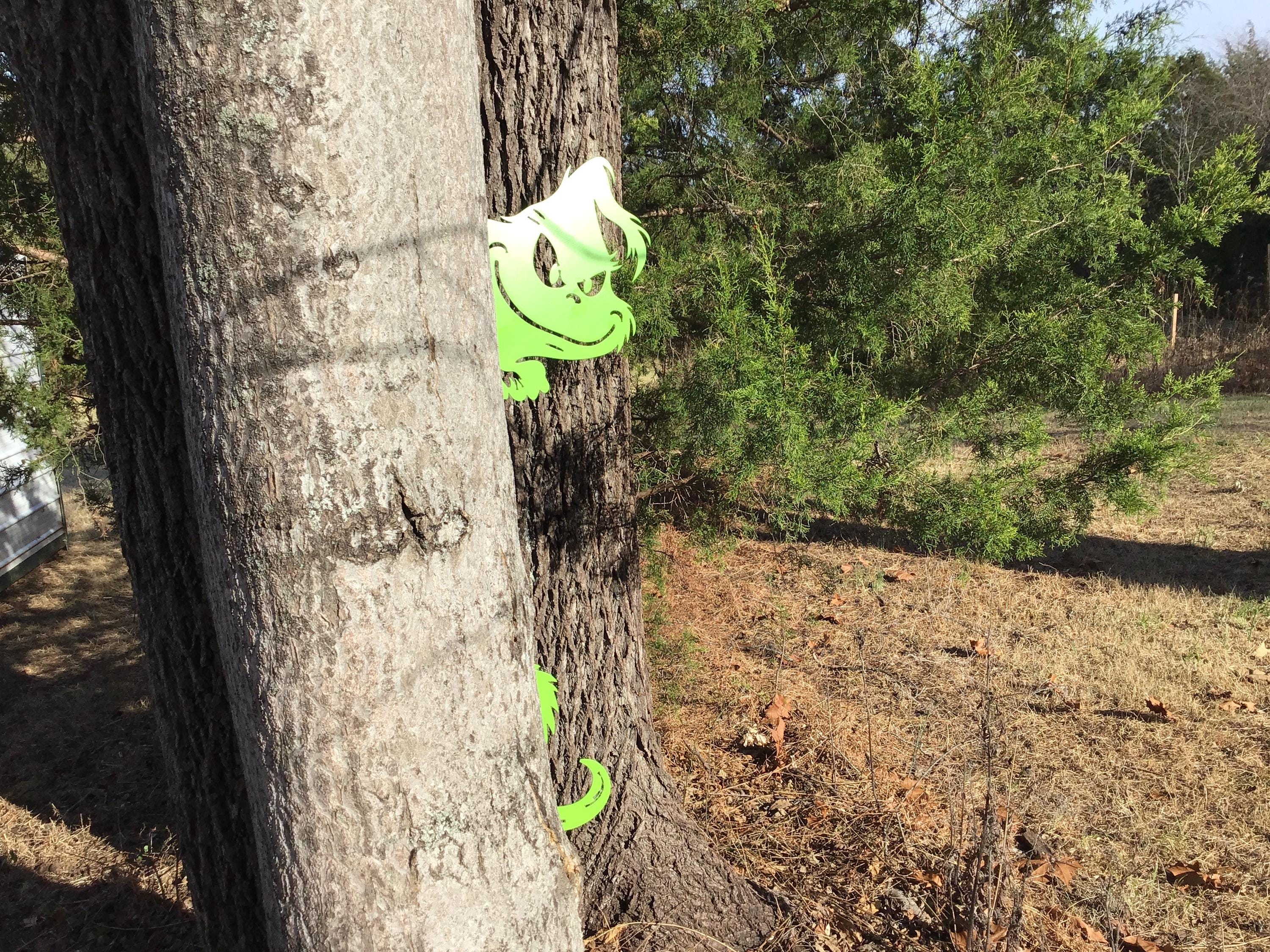 Grinch Metal Yard Art Indoor/Outdoor Christmas Decorations Grinch Metal Art 2 PC. Grinch Home Decor Grinch Green