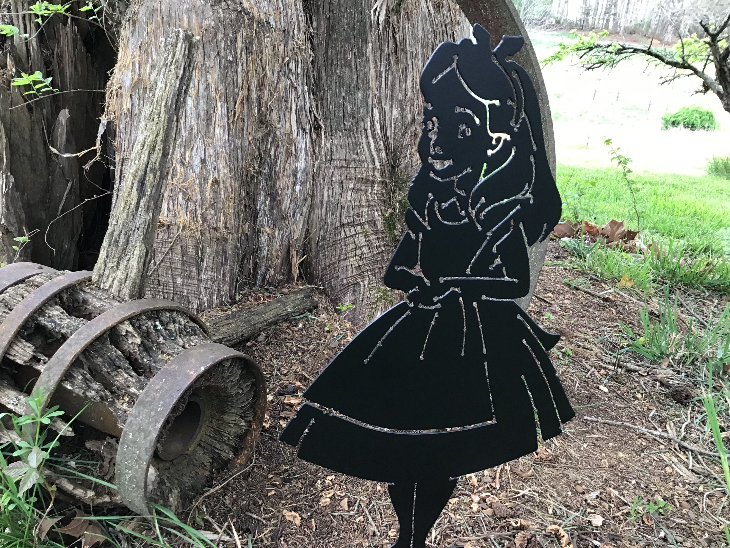 Alice in Wonderland Garden Stake Yard Art Metal Art Garden Decor Home Accents