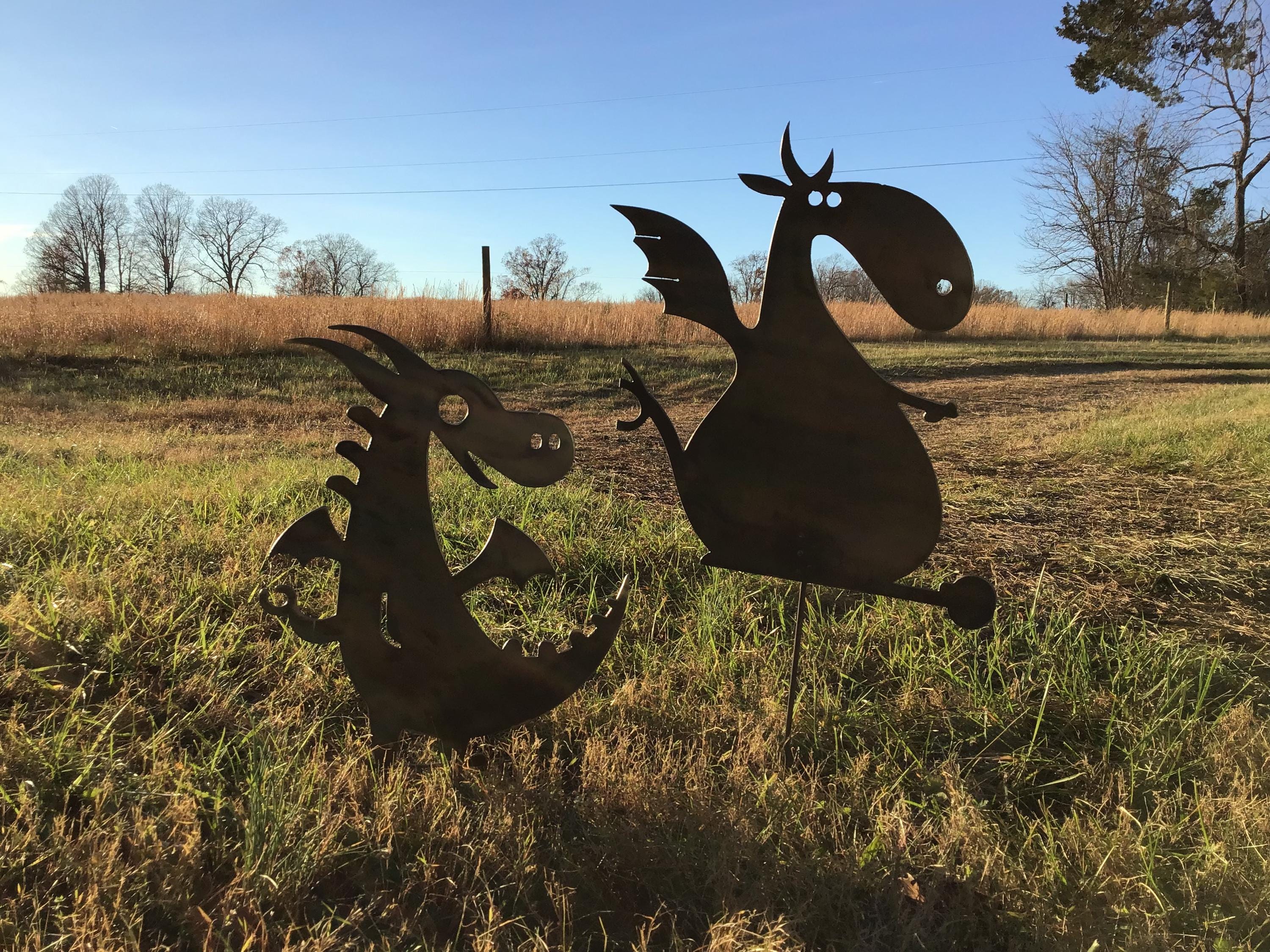 Winged Dragon Garden Stake Yard Art Metal Art Home Decor Outdoor Decoration