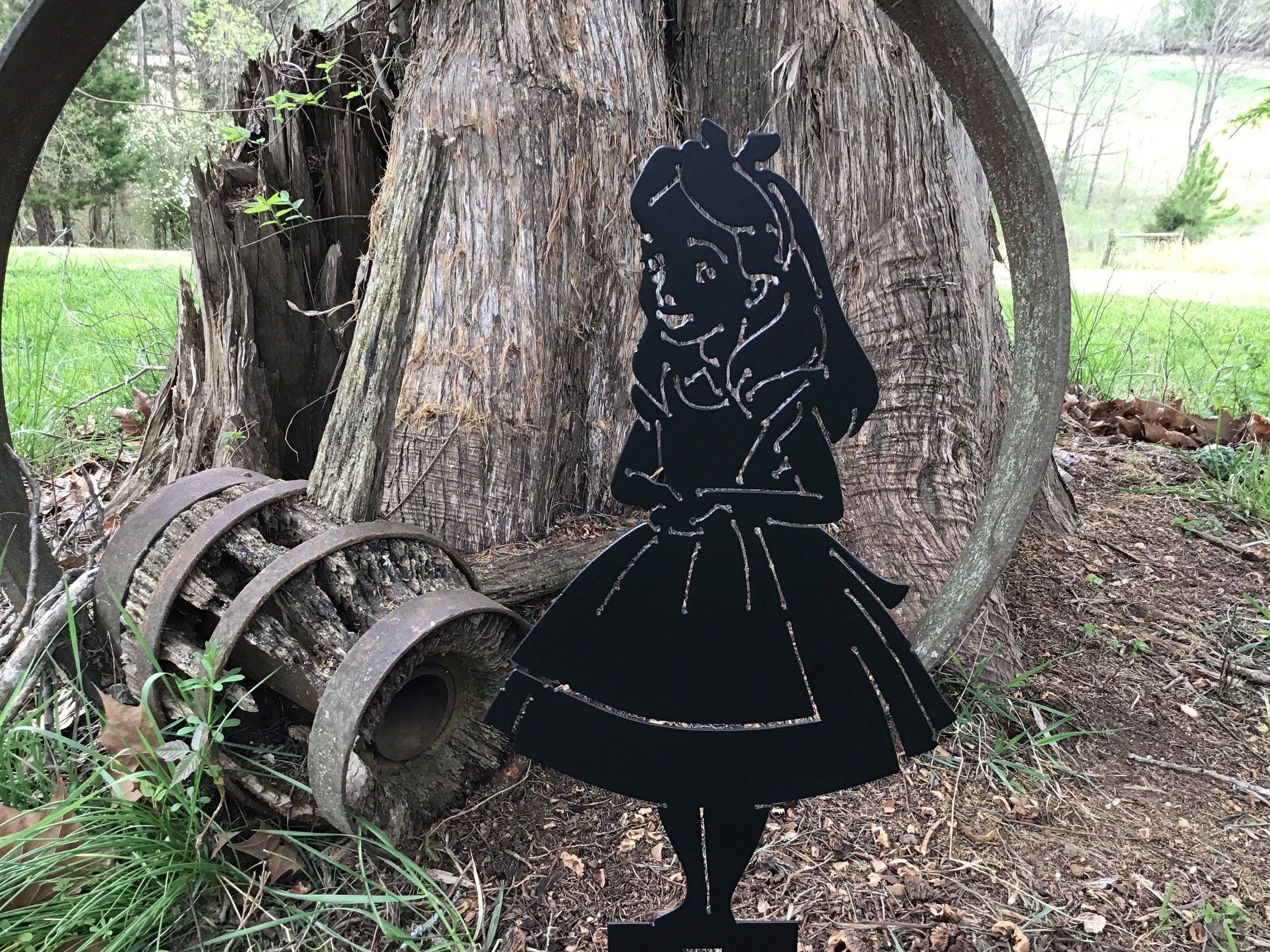 Alice in Wonderland Garden Stake Yard Art Metal Art Garden Decor Home Accents