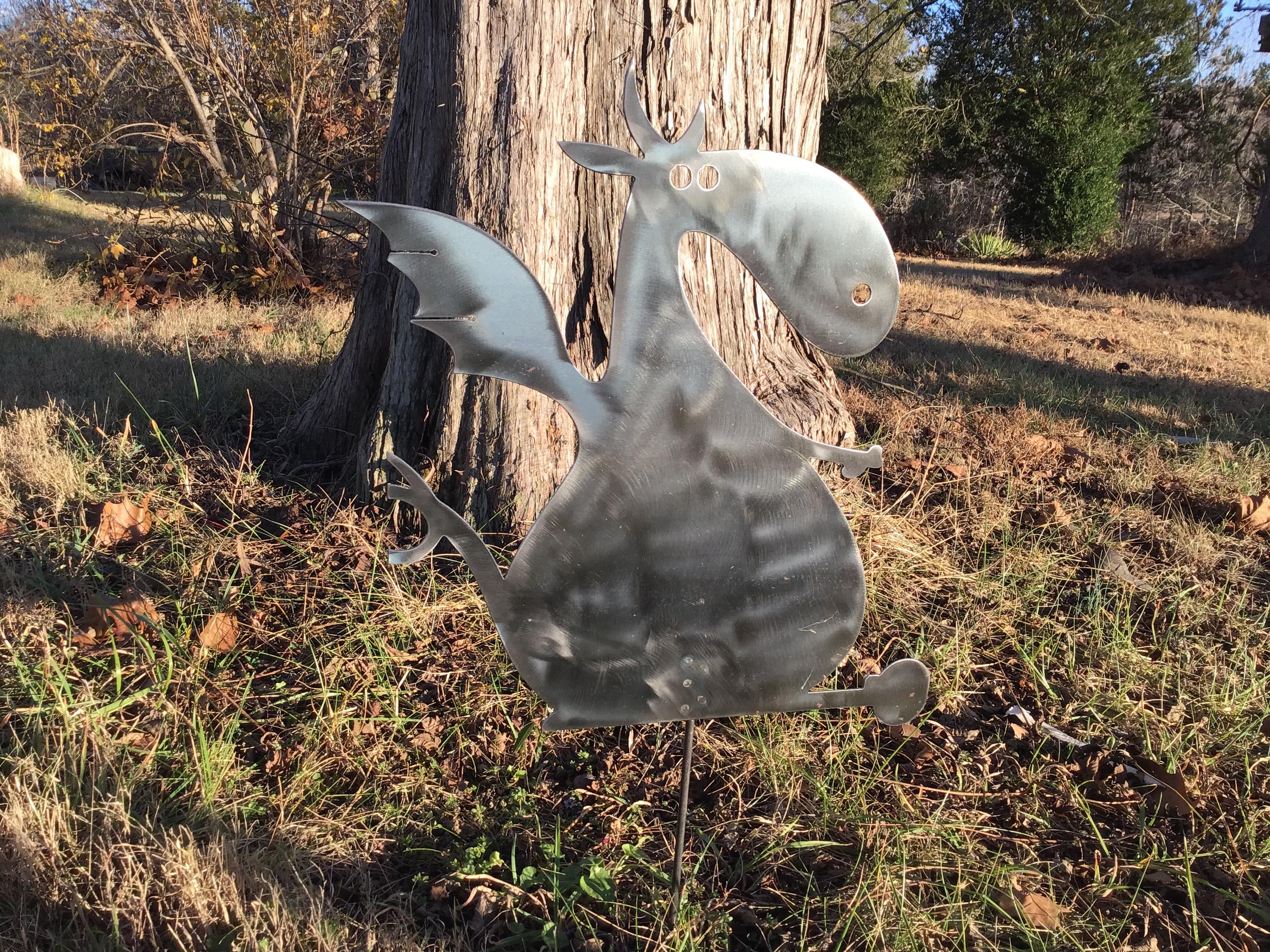 Winged Dragon Garden Stake Yard Art Metal Art Home Decor Outdoor Decoration