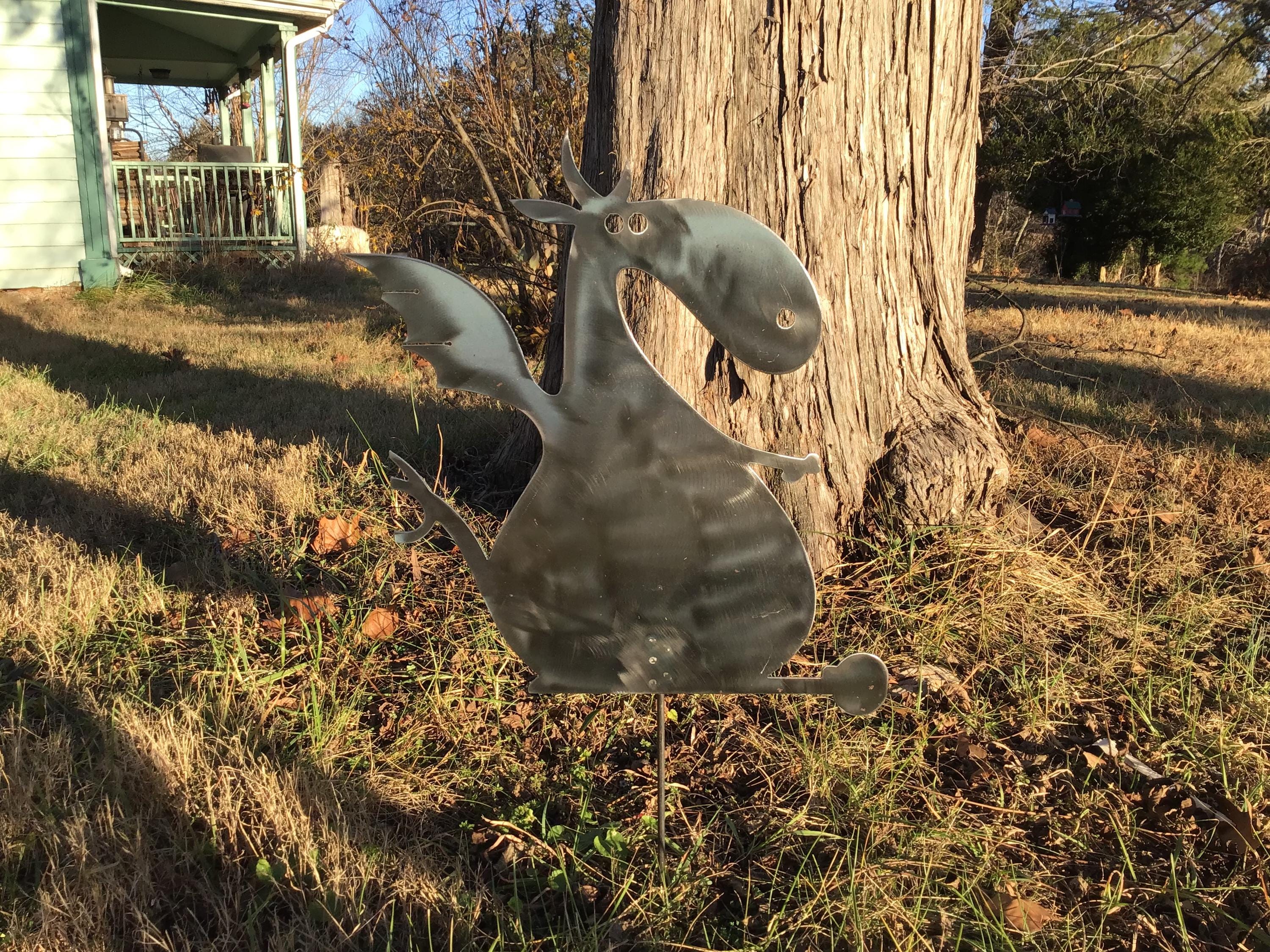 Winged Dragon Garden Stake Yard Art Metal Art Home Decor Outdoor Decoration