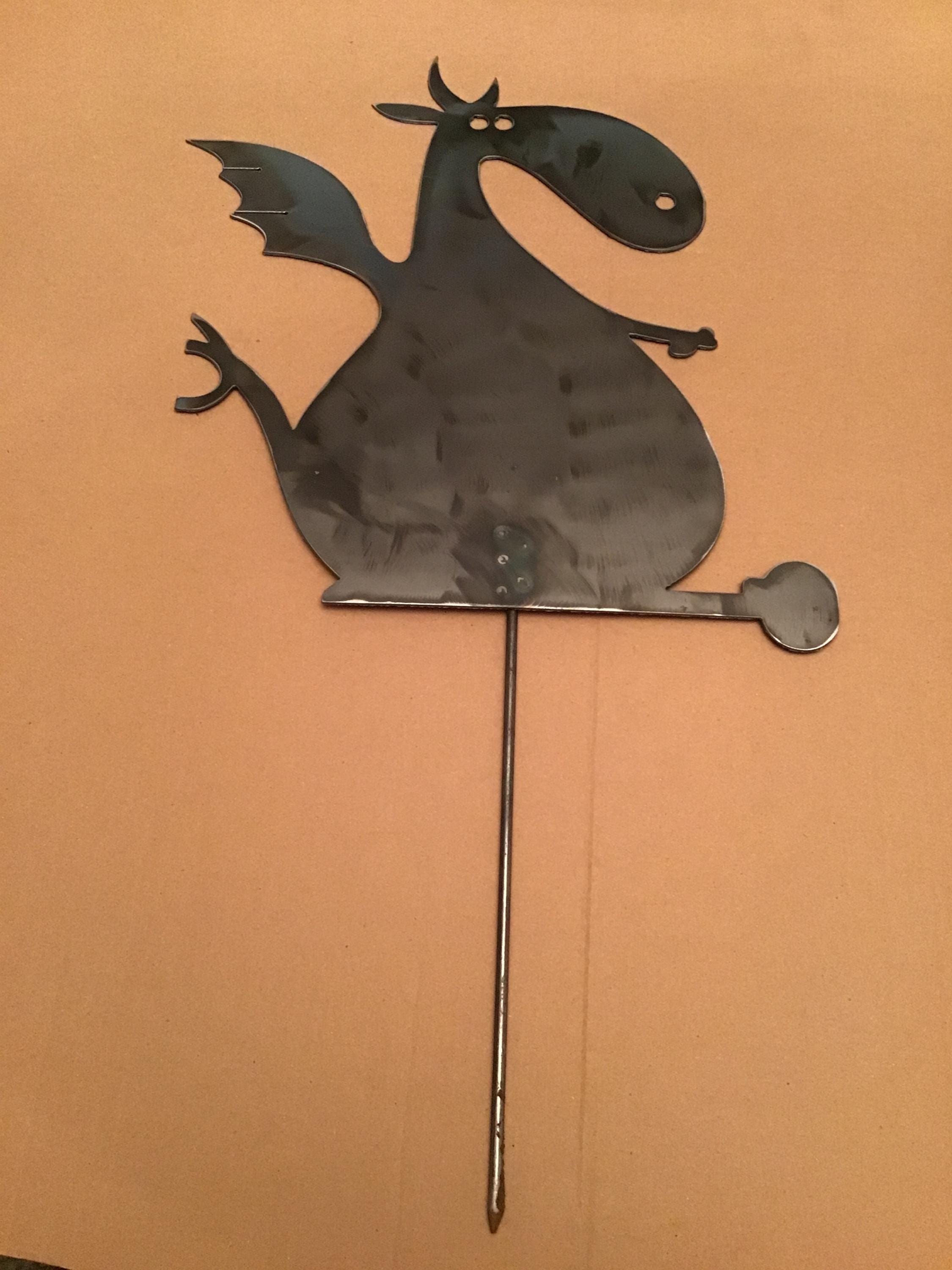 Winged Dragon Garden Stake Yard Art Metal Art Home Decor Outdoor Decoration