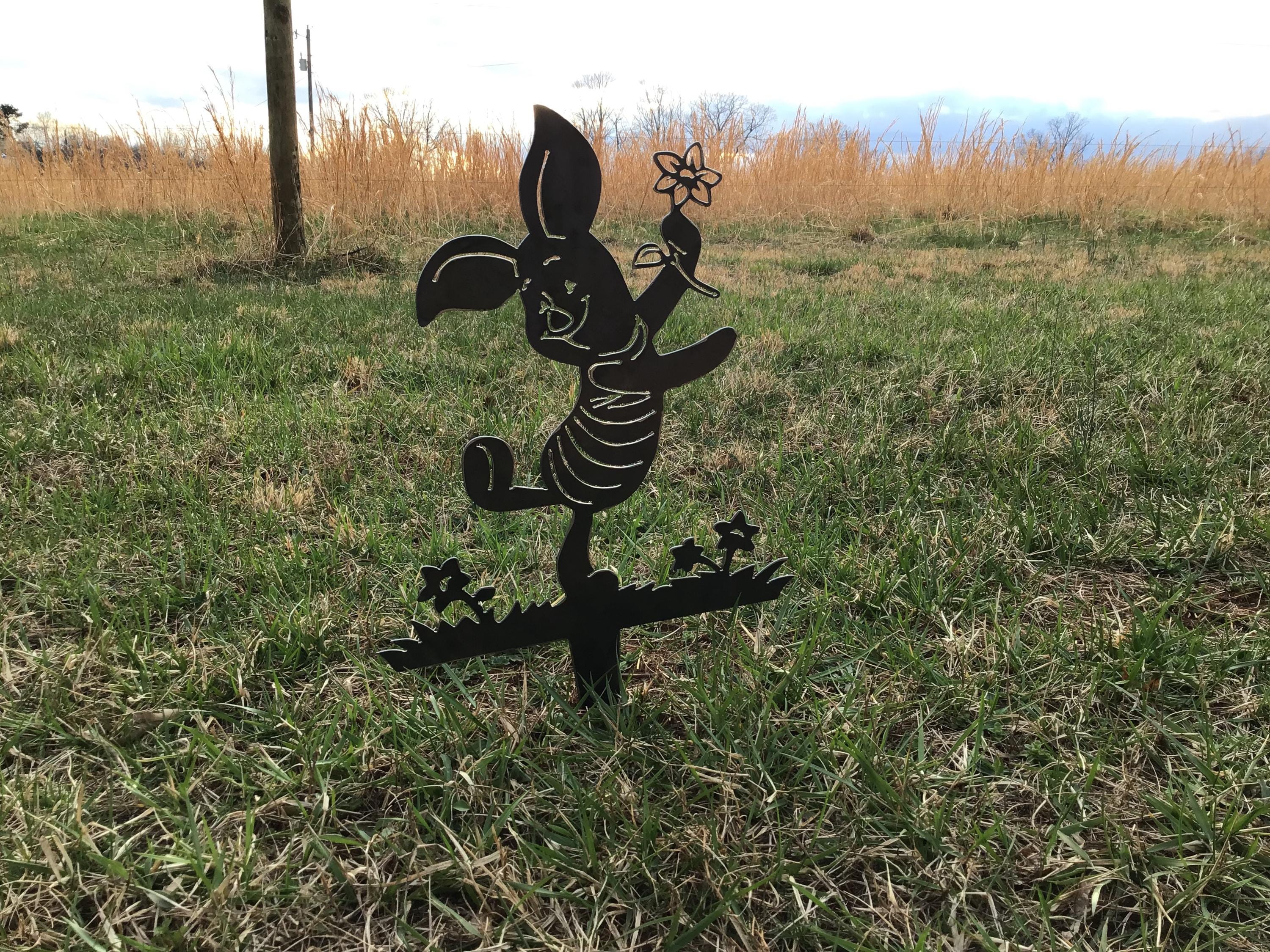 Piglet Garden Stake Winnie the Pooh Yard Art Pig Garden Accents Home Decor Garden Tools Housewarming Gift Piglet Metal Art