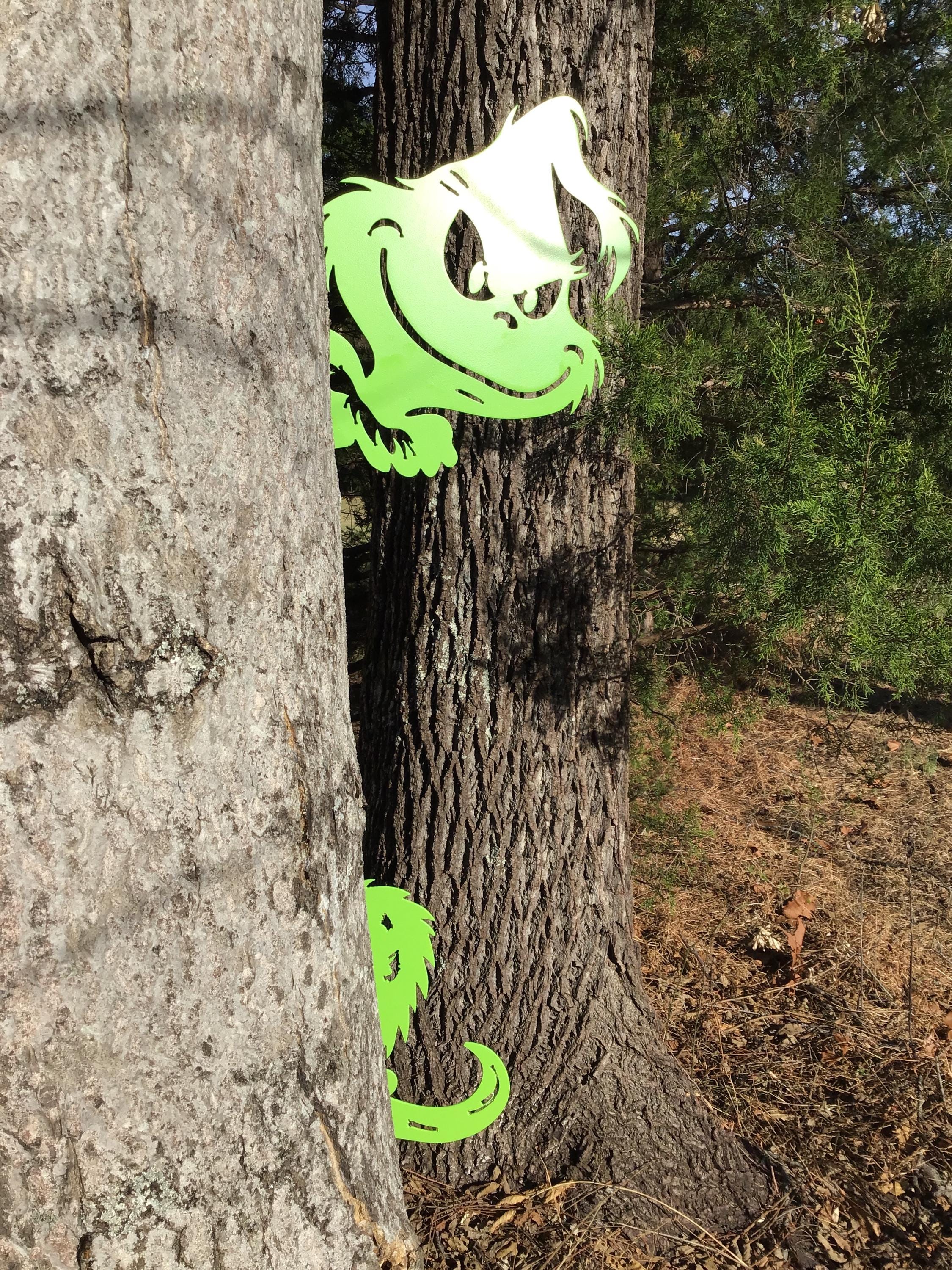 Grinch Metal Yard Art Indoor/Outdoor Christmas Decorations Grinch Metal Art 2 PC. Grinch Home Decor Grinch Green